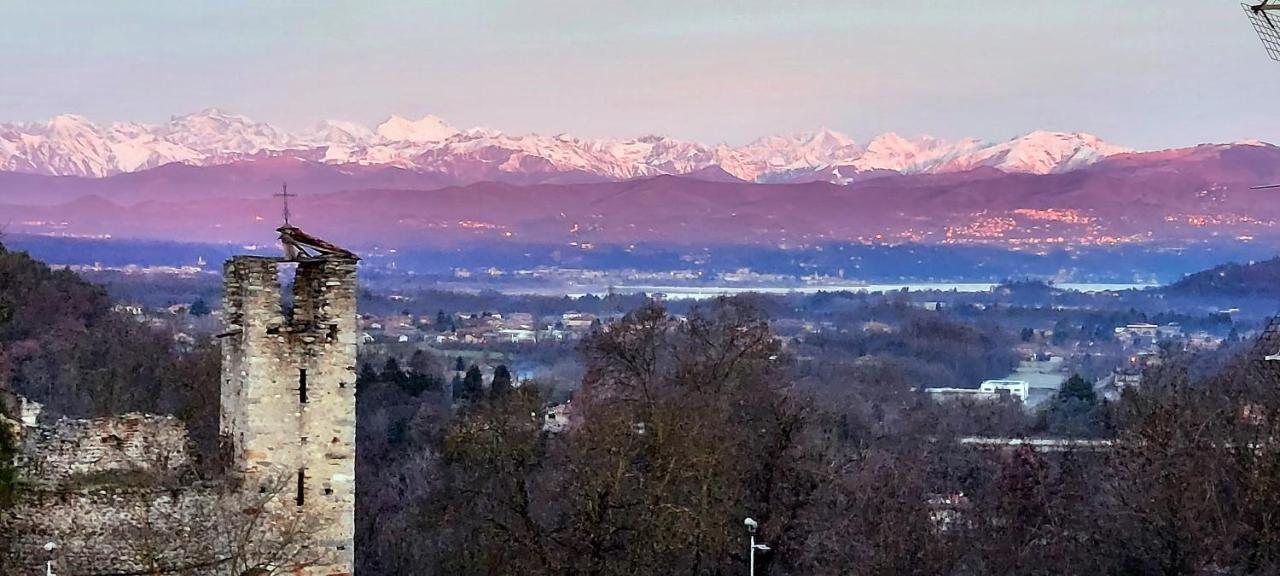 Il Torrino Lägenhet Golasecca Exteriör bild